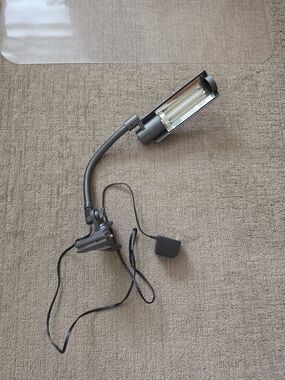 Flexible Clip-On Reading Light in Gray for Tablets & Accessories